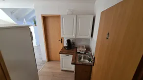 Oceanview Apartment 3 - Image 4
