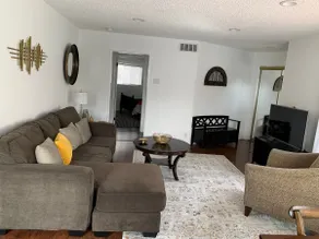 AlgodonMyLove, Apt-C 2 bdr in 4 Units Building - Image 3