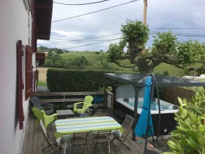 Private heated jacuzzi, plancha, air conditioning in the Basque Country - Image 4