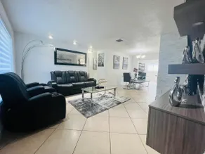 A beautiful place to stay with friends and family - Image 5