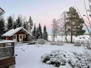 Cozy cottage by the Lake Norvajärvi, Rovaniemi - Image 5