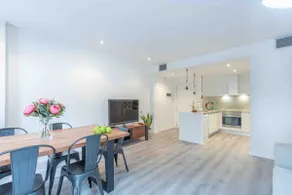 Milenial Immo | Old Town 2BR Girona - Image 2
