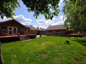 The Puyallup Riverhouse - Image 3