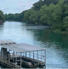 Little Red River Lodge *dock & river access - Image 3