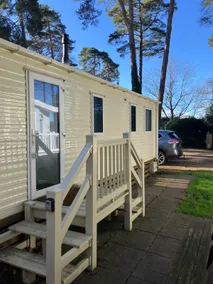 New Forest beauty, Caravan sleeps 6 - Image 3