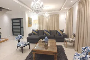 Guest House Villa Parisienne. Upmarket 5 B/rooms. - Image 4
