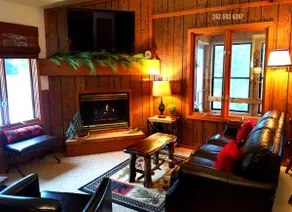 Lake Front Cabin - Reserver din Premier Rated Cabin Today - Image 3