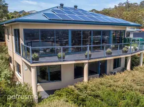 Tranquil Retreat with Stunning Ocean/MountainViews - Image 3