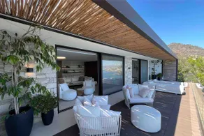 Mystique Luxury Suite - Image 3