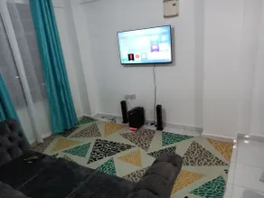 Lovely studio unit with free wifi and parking - Image 5