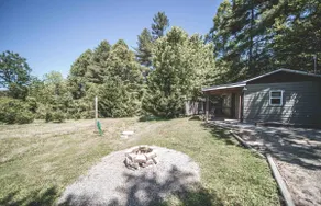 Cozy Cabin near the  Pisgah National Forest and DuPont State Forest in Brevard. - Image 3