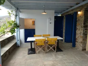 Summer Guesthouse - Image 3
