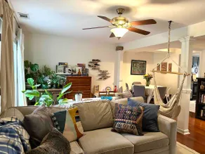Boho Eclectic, Colorful 5-points Townhome - Image 4