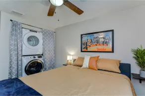 【Relaxing Courtyard-3bdrm Apt Nr DT &RiverWalk 】 - Image 3