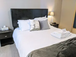 Quiet 2BR2Bath Condo Near Westview w/ UG Parking - Image 3