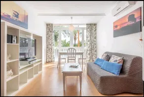 Ideal apartment with a swimming pool just a stone's throw from the sea. - Image 4