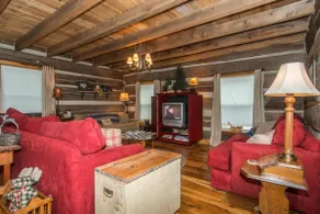 Southern Comfort | Fireplace • Hot Tub • Game Room - Image 3