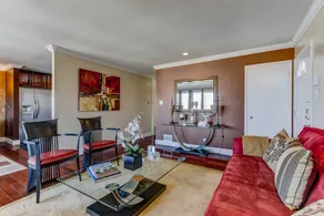 STUNNING 3bedroom's house in San Francisco. - Image 2
