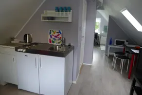 Attic -12 min to city center/Tram. No parking - Image 5