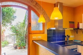 Entire apartment in Pau, Costa Brava - Image 4
