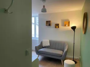 The Minimalist, Air-Conditioned, Quiet and Right in the Heart of the City - Image 5