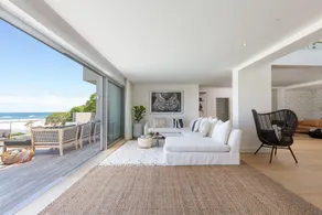 Cape Beach Villa - Image 4