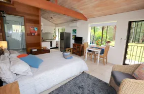 The Bower garden studio retreat - Image 2