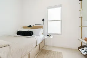High-style Home near Bishop Arts/Downtown Dallas - Image 3