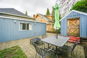 Spacious 5BR with Fenced Backyard - Image 5