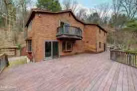 Charming, view, large deck, private/walk downtown - Image 3
