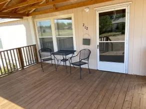 Lake Getaway - Image 3