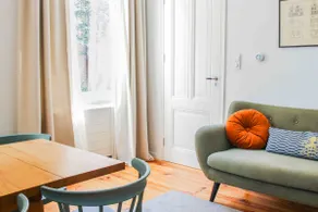 Luxury renovated apartment- 2 bathrooms - Image 4