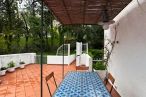 a terrace overlooking the sea... - Image 5