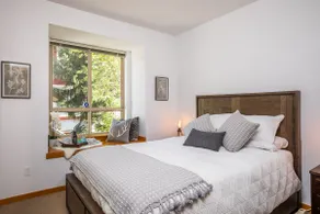 Cozy Mountain Oasis w / Hot Tub & Parking gratuit - Image 3
