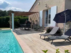 Studio with pool - Image 3