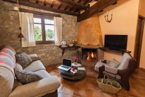 La Botiga del gra, Cal Carulla. Charming house. - Image 2