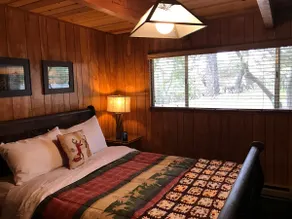 Majestic Pine Cabin - Image 3