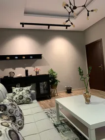 Luxury aparthotel with smart entrance - Image 3