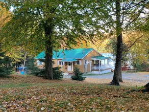 Au Toit Vert: Lakeside Paradise with *SPA* - Image 2
