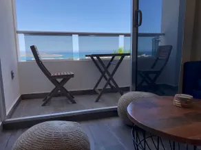 Amazing Views | Modern 1BR | Pools | Gym | Cinema | Netflix - Image 5