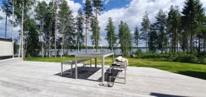 Unique solid wood property by the lake - Image 3