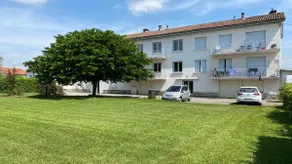 Fabulous 85 m2 2-bedroom, quiet with private parking - Image 4