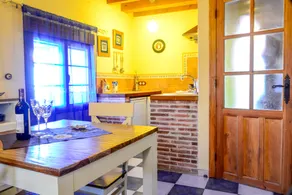 LOVE♥️SUITE Romantic home Jacuzzi and sauna. - Image 3