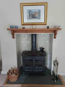 ISLAY House,Comfortable Home with private garden, Pencaitland, East Lothian, Scotland - Image 4