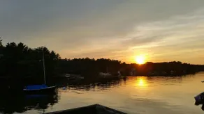 ”Best of Maine” Oceanfront Cottage 5 STARS - Image 2
