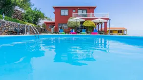 La Rivera Apartments - Image 2