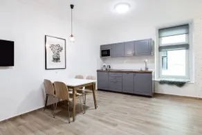 Moderne lejlighed i byens centrum - Image 2