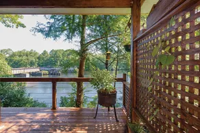 Bridge Tender's River Lodge - Image 2