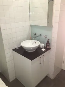 Absolute Collins Apartments - Image 4