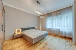 Central Apartment - Image 3